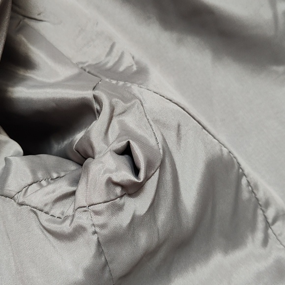 Vintage ladies tweed, wool blazer, size 13/14 Made in Uruguay. Fits like 6 or 8. - Picture 13 of 16